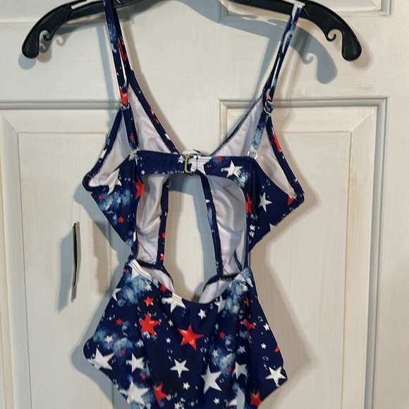 NWT California Waves Patriotic Swim suit size small - Picture 5 of 5